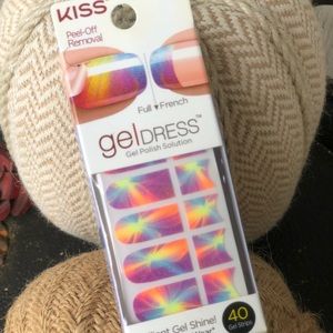 Kiss peel off nail dress 40 strips